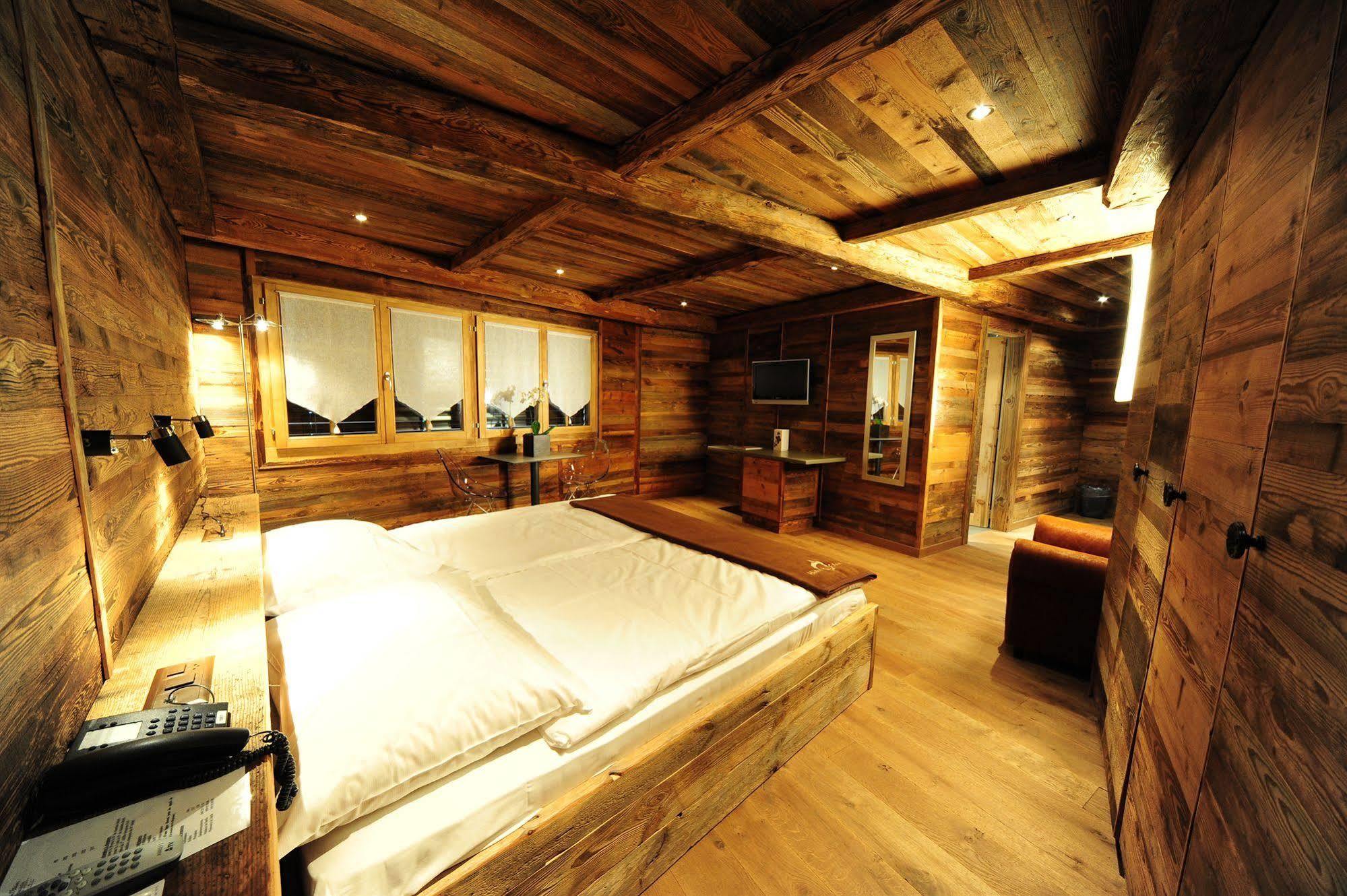 Hotel Etrier Κρανς Μοντάνα Εξωτερικό φωτογραφία